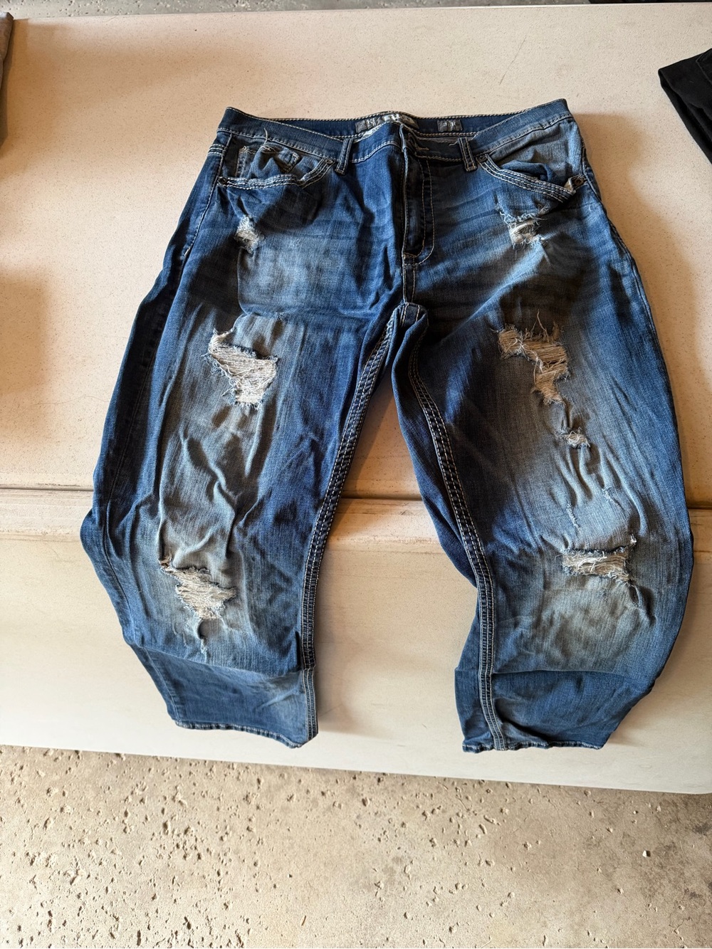 BKE Men's Distressed Blue Denim Relaxed Jeans